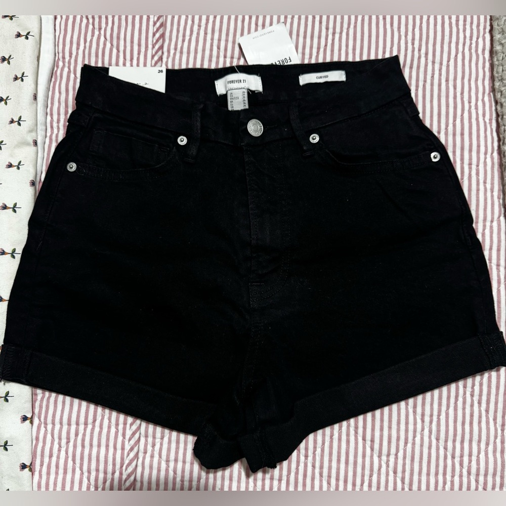 Forever 21 Women's Black Denim Shorts